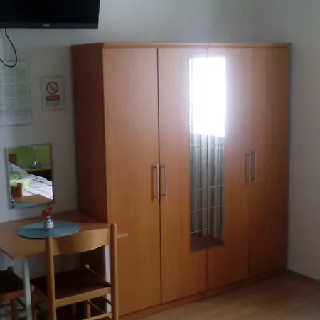 Ana Guest house 3*