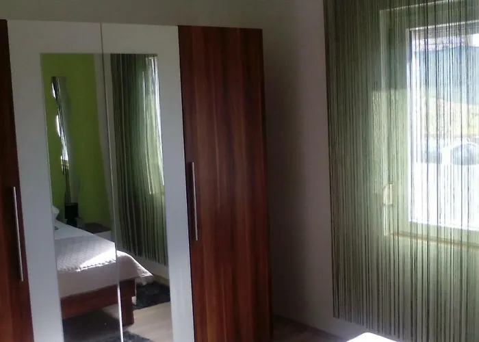 Ana Πανσιόν 3*